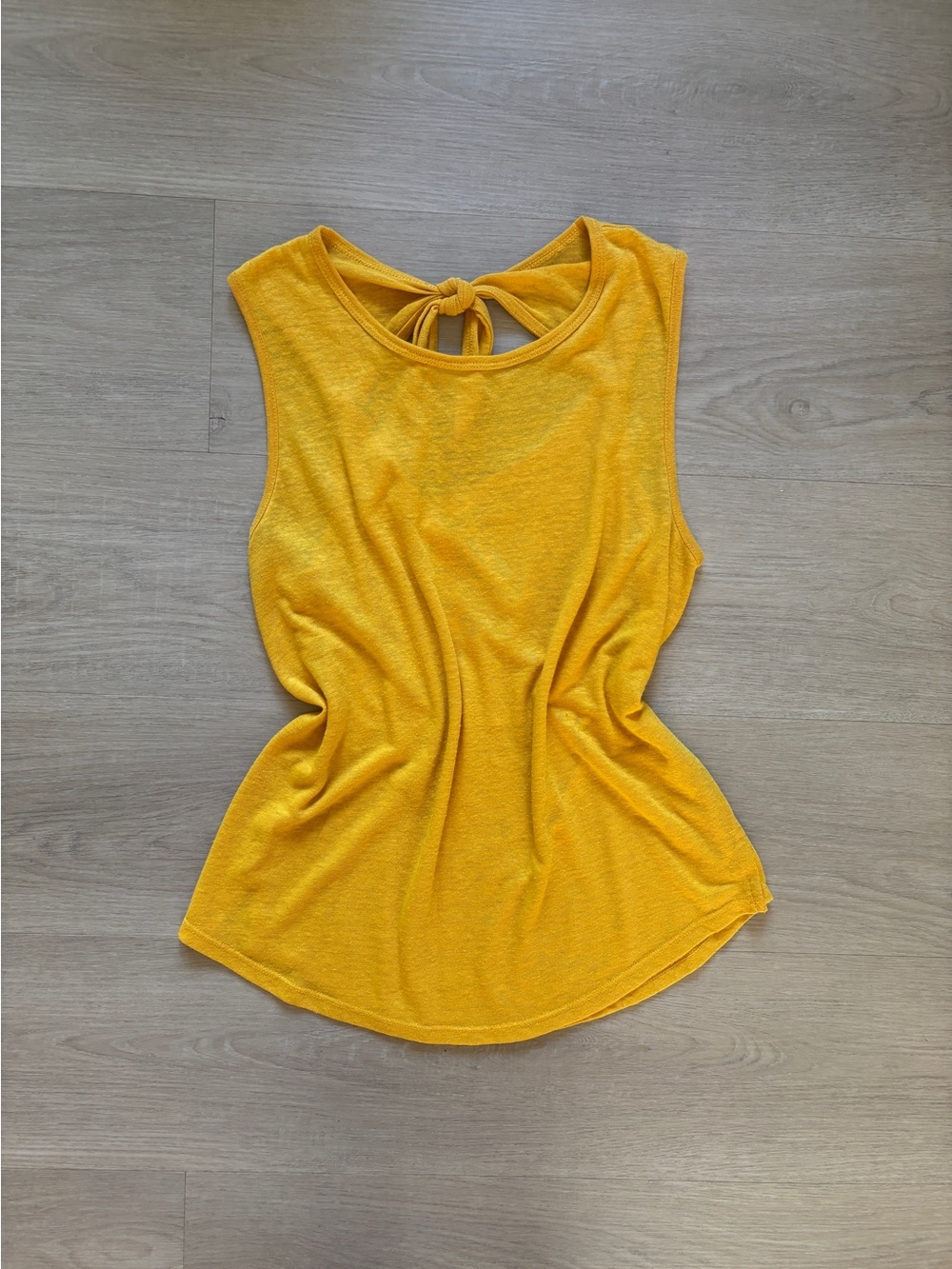 Women’s Old Navy Yellow Knot-Back Tank Top